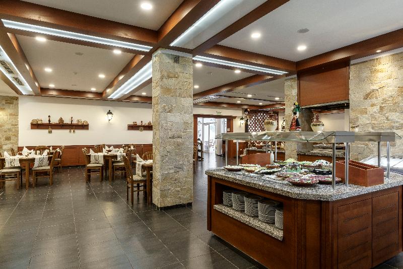 هتل Aluasun Helios Beach