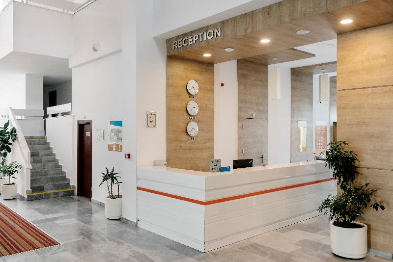 هتل Aluasun Helios Beach