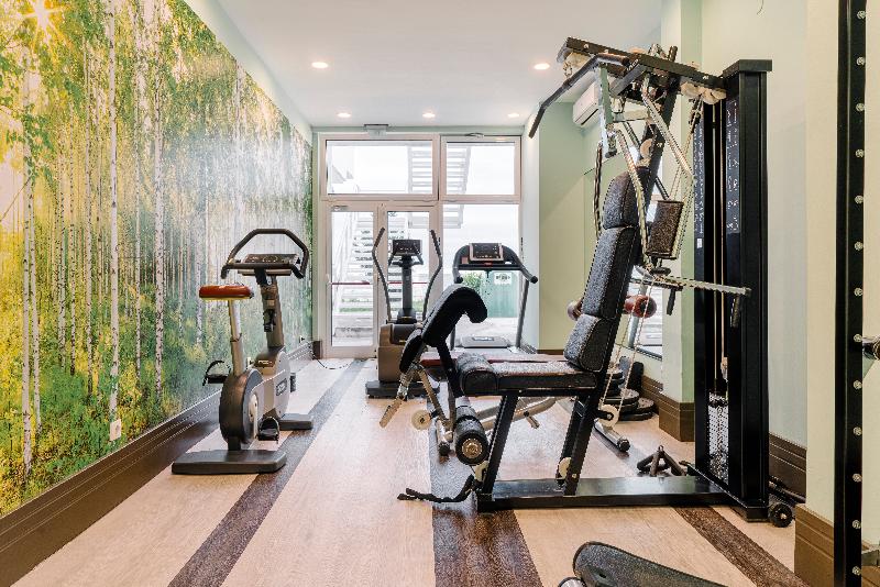 هتل Aluasun Helios Beach