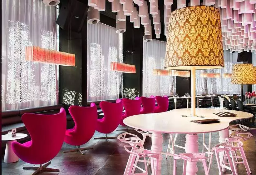 Отель Barcelo Raval