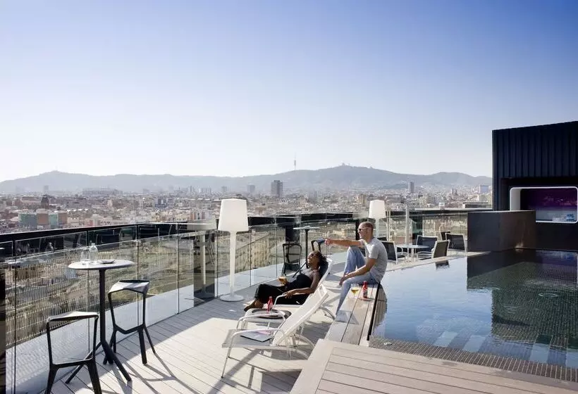 Отель Barcelo Raval