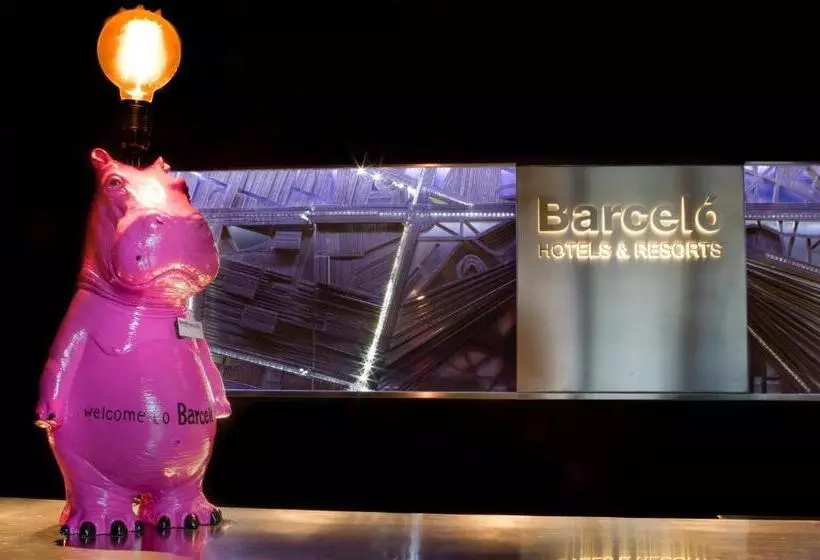 Отель Barcelo Raval