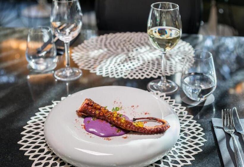 هتل Barcelo Raval