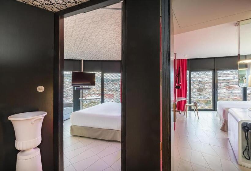 هتل Barcelo Raval