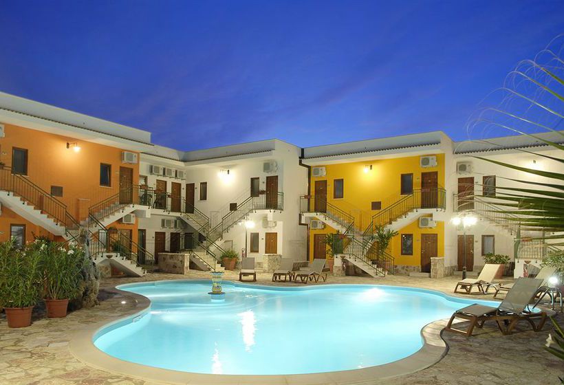 فندق Ciuri Di Badia