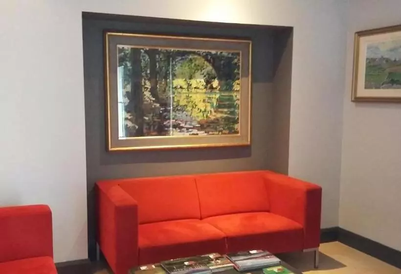 호텔 Cliffs Of Moher