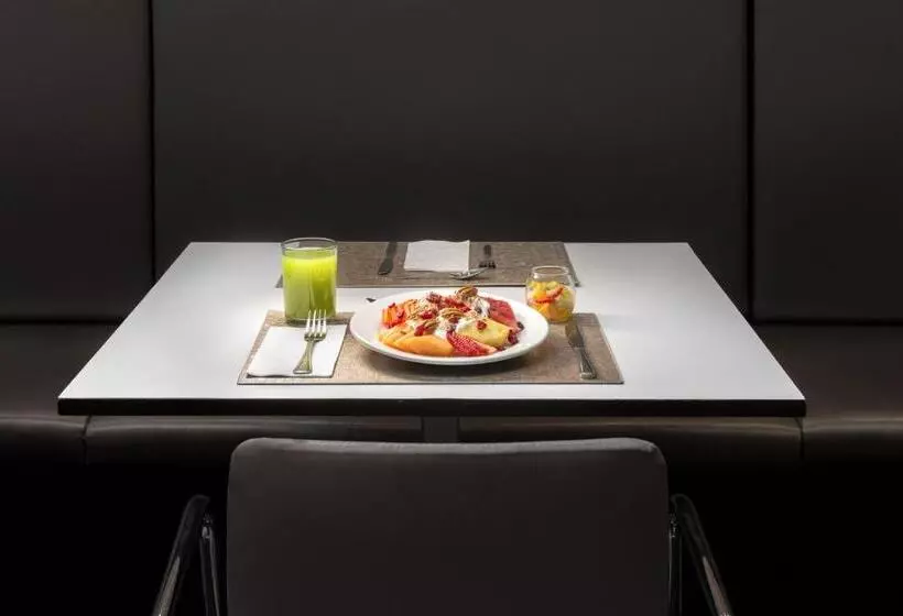 هتل Exe Suites Reforma