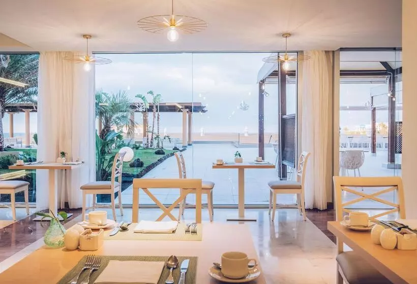 Отель Iberostar Selection Fuerteventura Palace