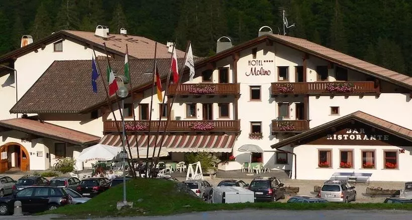 ホテル Molino
