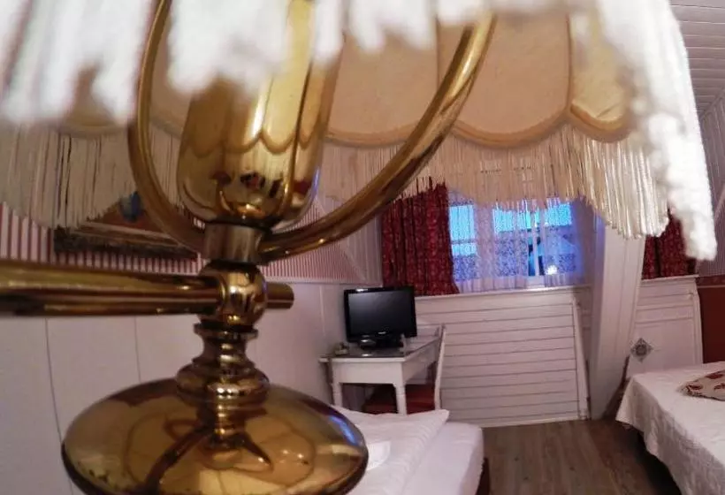 Отель Post Victoria