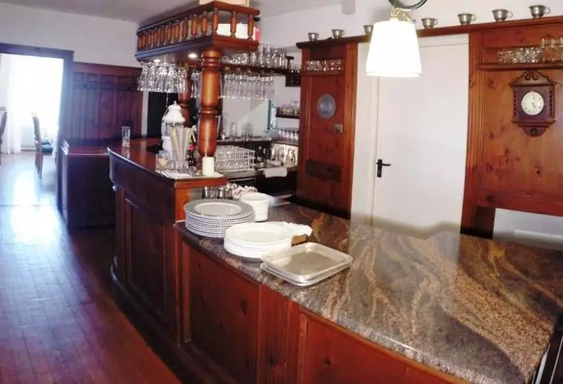 Отель Post Victoria