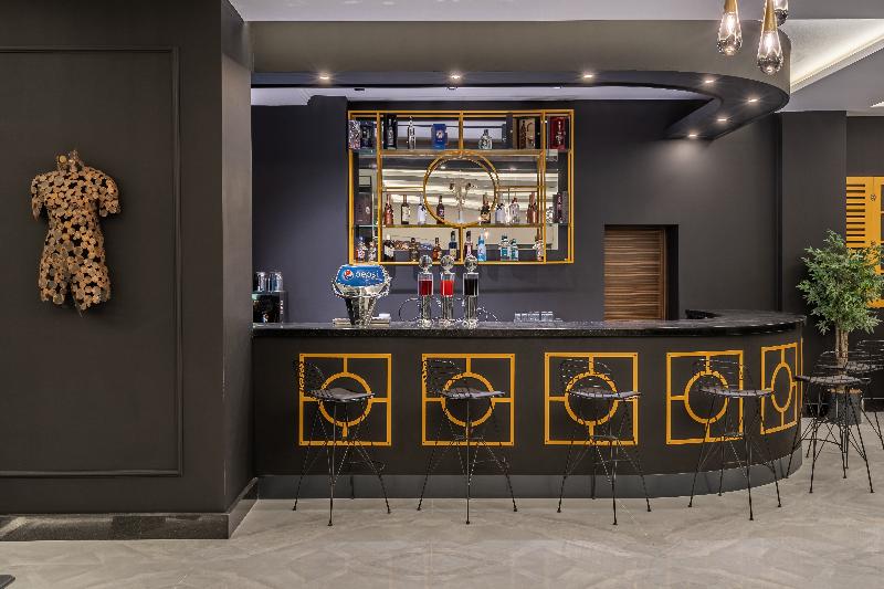 酒店 Royal Palace Kusadasi