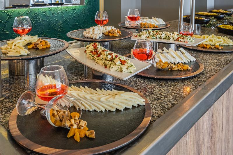 酒店 Royal Palace Kusadasi