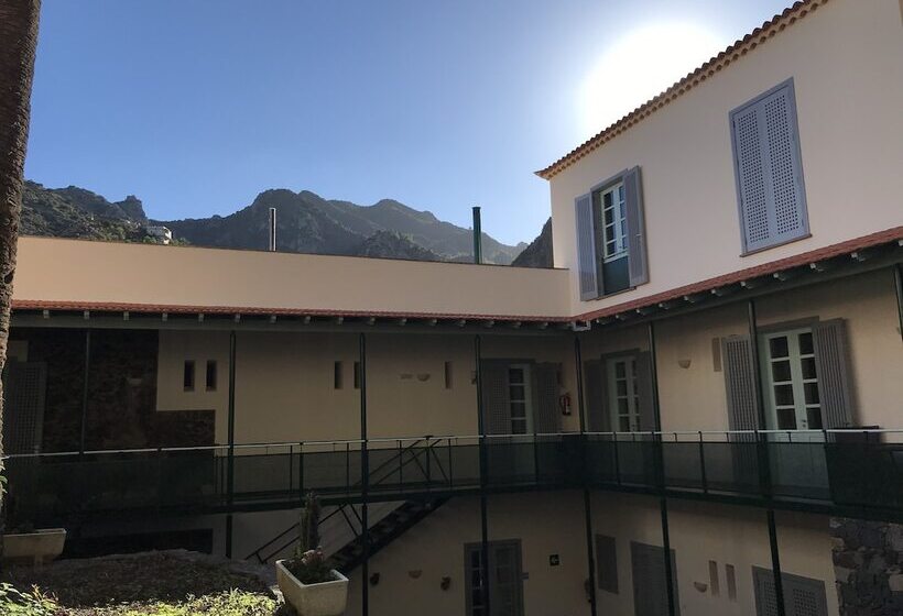 فندق ريفى Rural Triana