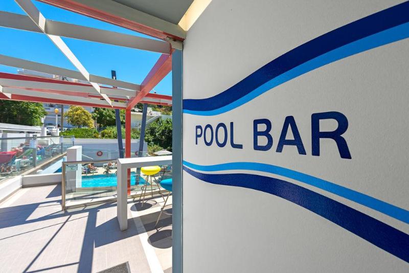 ホテル Semiramis City