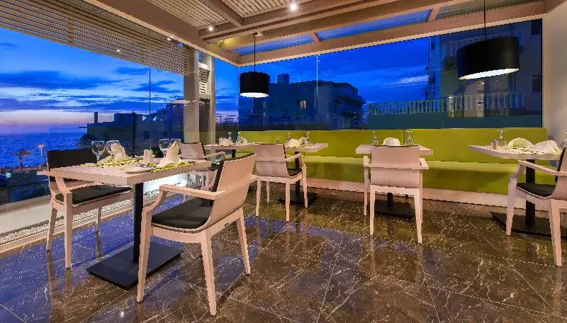 호텔 Semiramis City