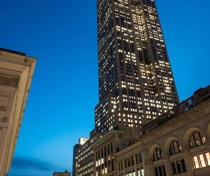 U Hotel Fifth Avenue, Empire State Building
