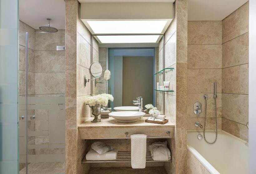 Swissotel Buyuk Efes Izmir