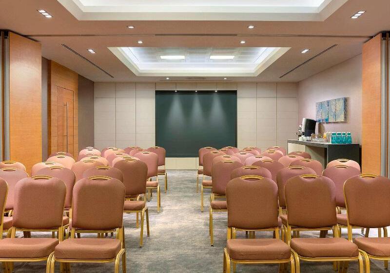 Swissotel Buyuk Efes Izmir