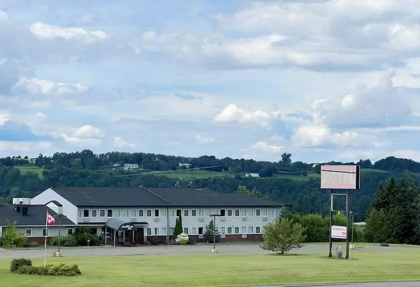 Hotelli Florenceville Inn, Restaurant & Pool