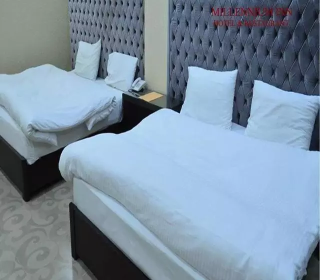 هتل Millennium Inn Naran