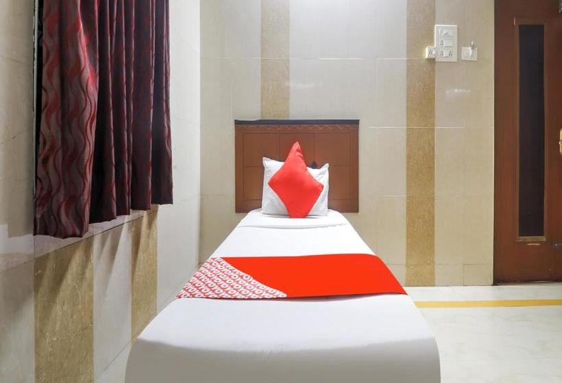 호텔 Oyo 77418  Golden Park