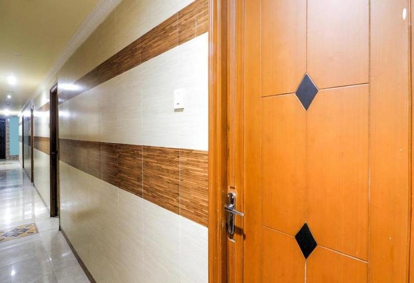 호텔 Oyo 77418  Golden Park