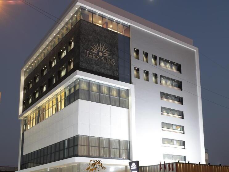 فندق Tara Suns