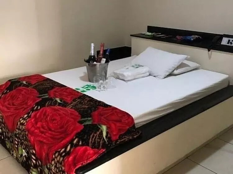 E Motel Ape Goiania Anel Viario