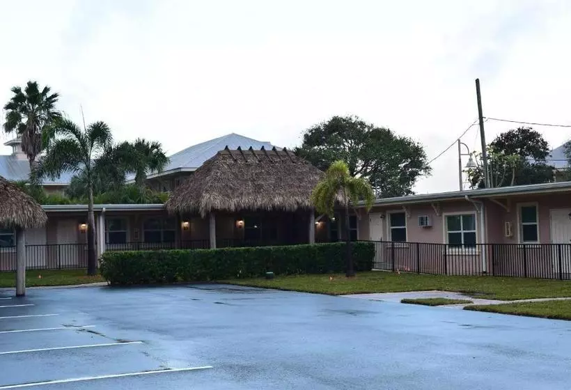 Jb Motel And Cottage
