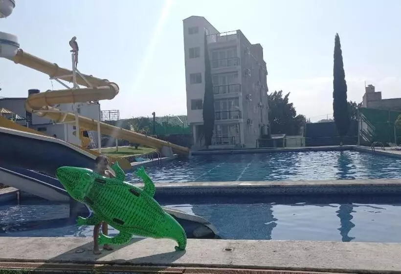 ホテル Club Campestre El Eden