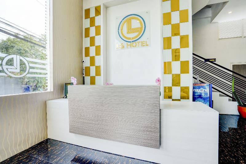 Hotel Collection O 90176 Lg Jember