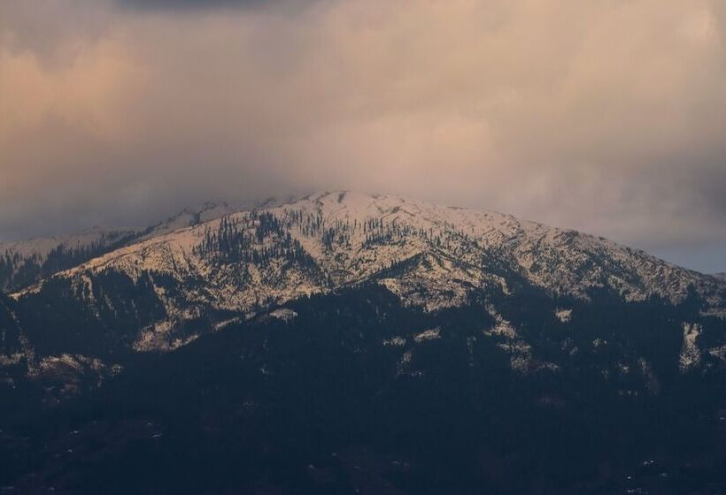 Hotel One Earth Heritage