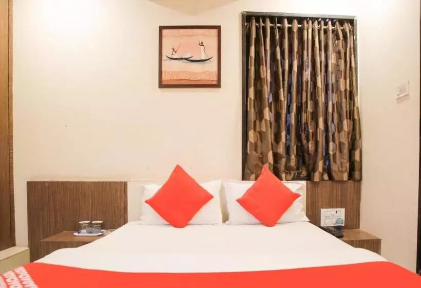 هتل Oyo 77228 Hgc Comfort Room S