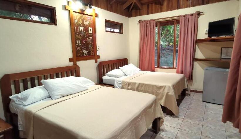 בית מלון כפרי Ritmo Tropical Pool And Breakfast