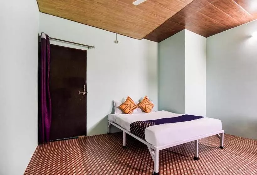 ホテル Spot On Nag497 New Satyam Lodging
