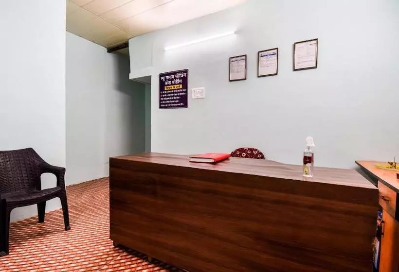 ホテル Spot On Nag497 New Satyam Lodging