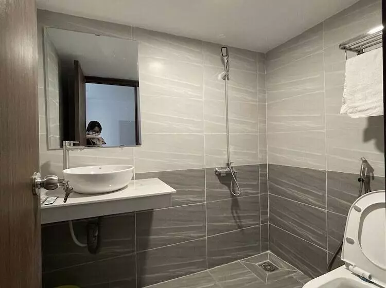Smiley Apartment Quận 2