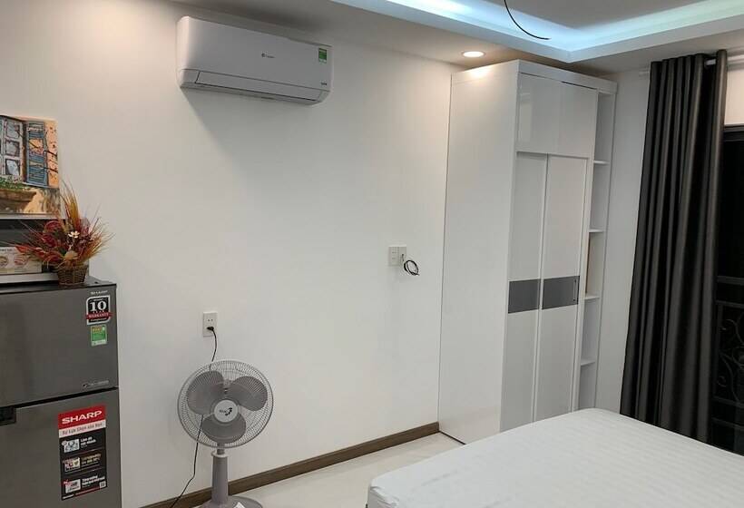 Smiley Apartment Quận 2
