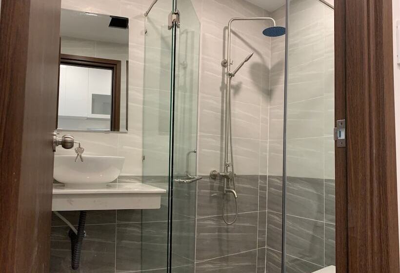 Smiley Apartment Quận 2