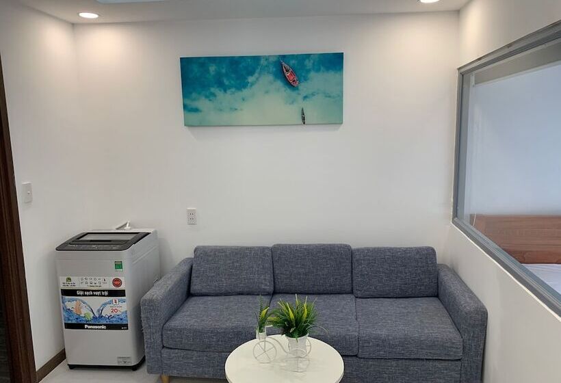 Smiley Apartment Quận 2