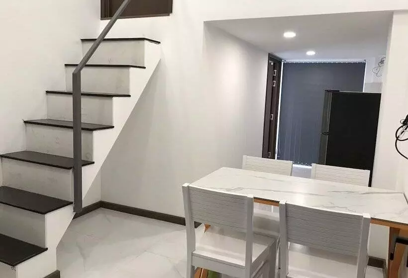 Smiley Apartment Quận 2