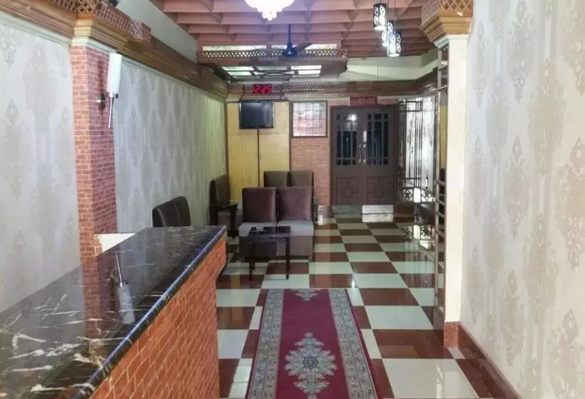 هتل Sandalbar Faisalabad