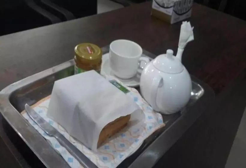 هتل Silk  Faisalabad