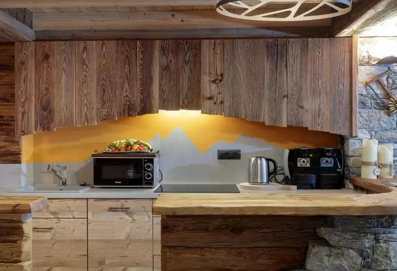 ホテル Matterhorn Retreat Francois Camere In Centro Cervina Con Colazione, Accesso Spa E Wifi