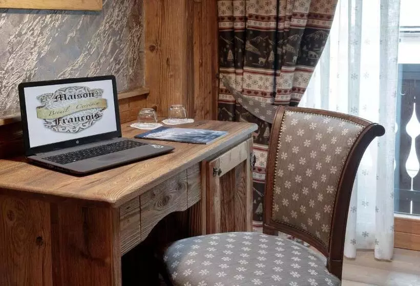 ホテル Matterhorn Retreat Francois Camere In Centro Cervina Con Colazione, Accesso Spa E Wifi