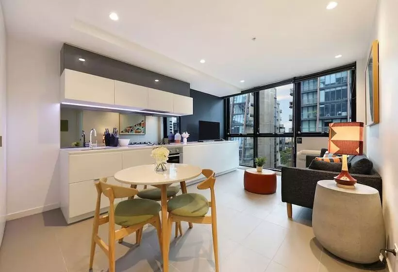 The Canvas Apartment