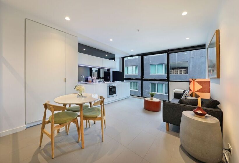 The Canvas Apartment