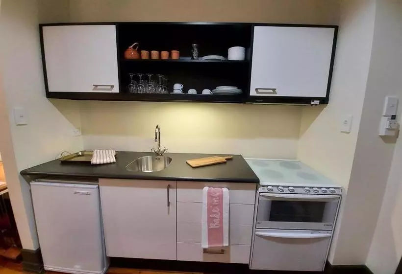 Heritage Apartments   Auckland Cbd   Rooftop Pool, Spas, Gyms & Saunas