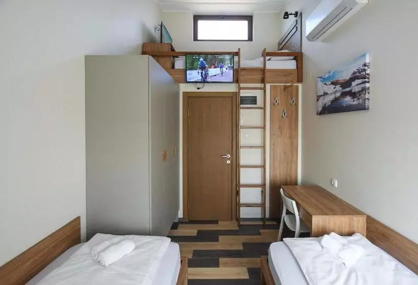 Hostel Atrijum